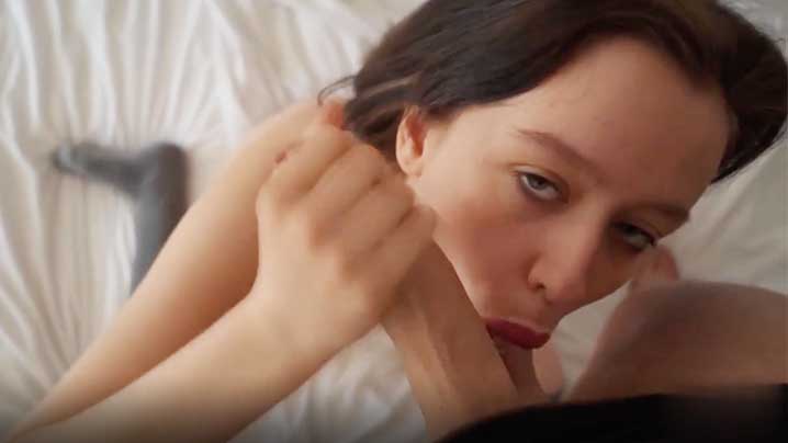 我暗恋已久的女孩没想到与她上床真的够骚美乳嫩逼任我操 我暗恋已久的女孩没想到与她上床真的够骚美乳嫩逼任我操