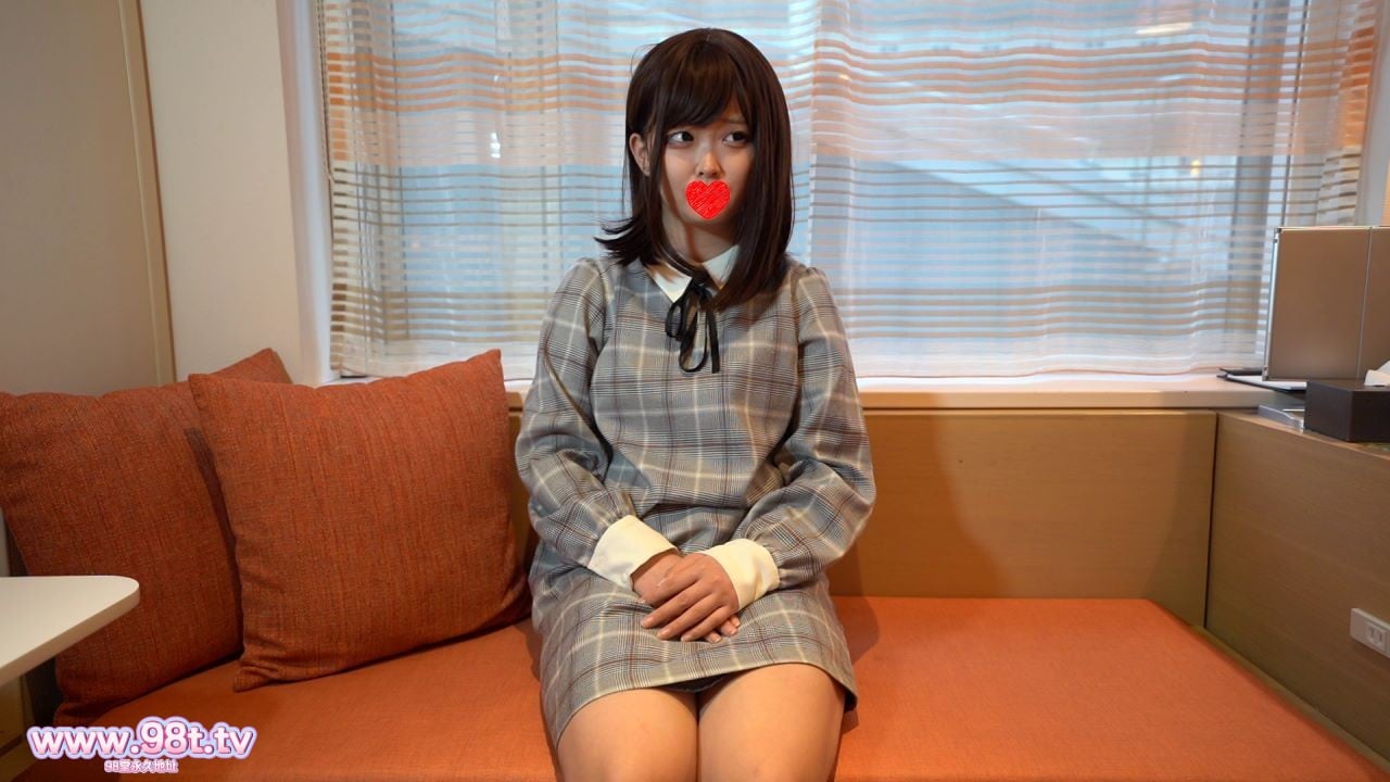 FC2PPV-4554116-【顔出し・初出演】とある事情で泣く泣く出演を決めた18歳 FC2PPV-4554116-【顔出し・初出演】とある事情で泣く泣く出演を決めた18歳