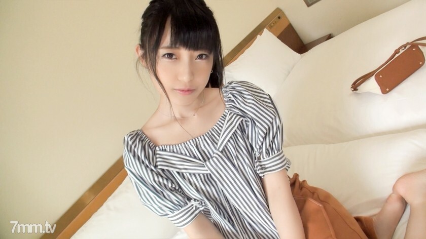 SIRO-3901第一枪整洁的面具MuttsuriOL一个戴著整洁面具的顽固的受虐狂在白天认真工作我闭上眼睛高兴地喝醉了网上AV应用AV体验拍摄1051