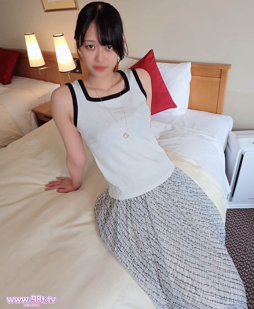 FC2PPV-4687503-【初撮り/無】バレーボールで鍛えた肉体美を全て大開放～ファッションモデル並み封面图